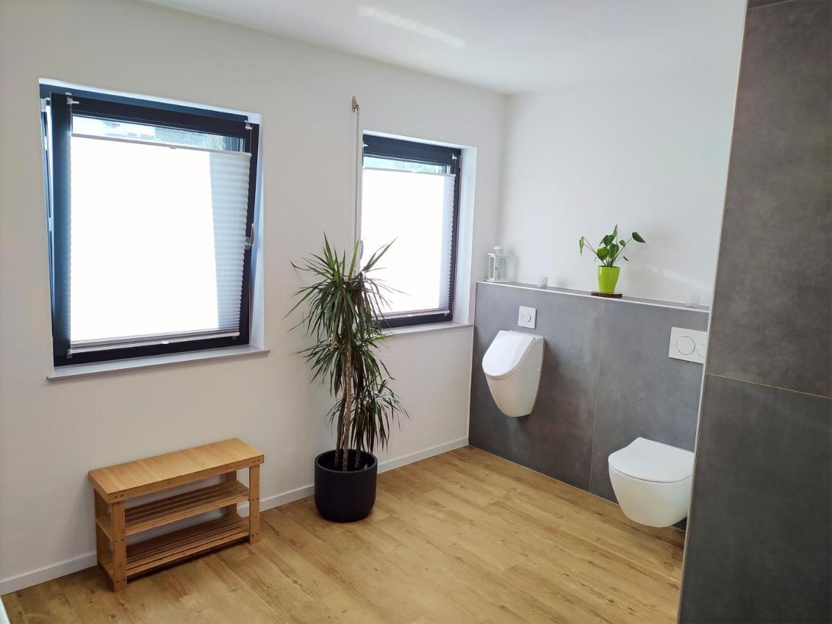 Fewo Wildflecken - Ferienwohnung Rhoen Neubau 2021 Exterior foto